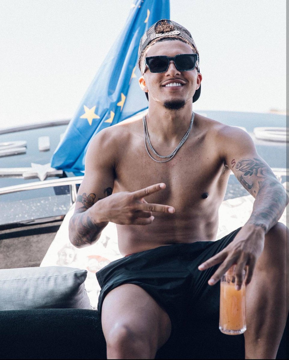 The Endless Journey: Man Utd’s Outcast Star Jadon Sancho Spends Time Training Hard on the Party Island of Ibiza. *** #manutd #mu #foolball ‎