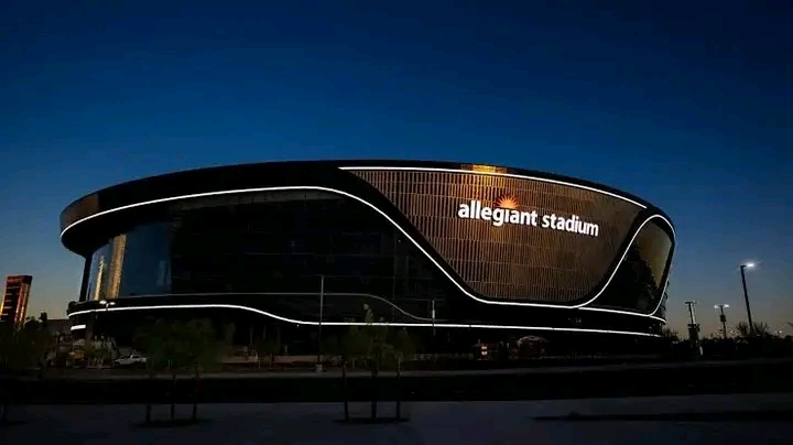 NFL SHOCKER: Raiders Owners Tom Brady & Mark Davis Announce Stunning Relocation to San Antonio — Allegiant Stadium Set to Be Abandoned