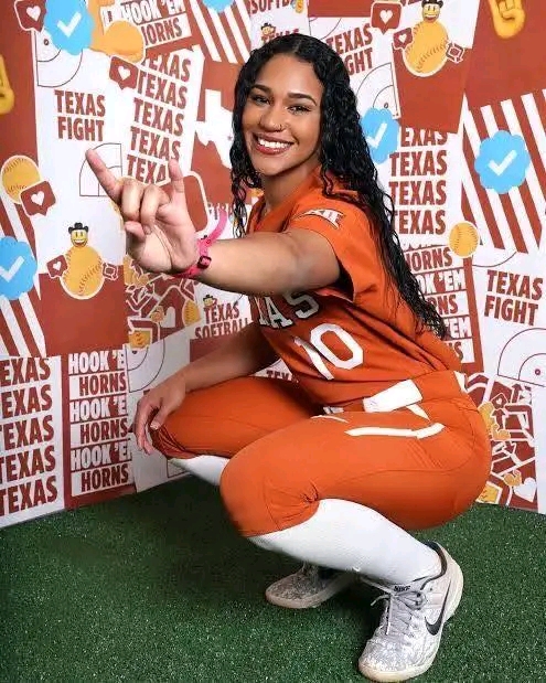 Mia Scott No.1 College softball Team, the taxes longhorns, is preparing for high-stakes matchups against the Tennessee Volunteers and more.