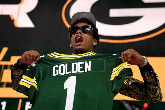 Romeo Doubs Roars Back at Critics: Packers WR Refuses to Let Rookie Matthew Golden Be Dismissed Over ‘Mental Lapse’ Hype!”