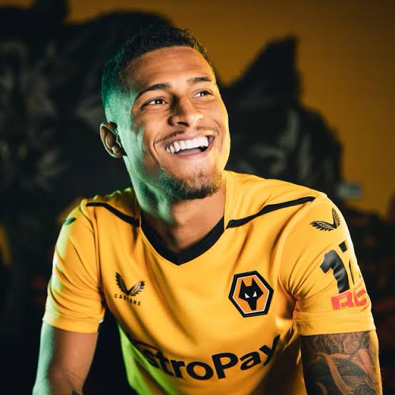 GOMES SHOCKS FOOTBALL WORLD BY DECLINING REAL MADRID OFFER TO STAY AT WOLVERHAMPTON WANDERERS